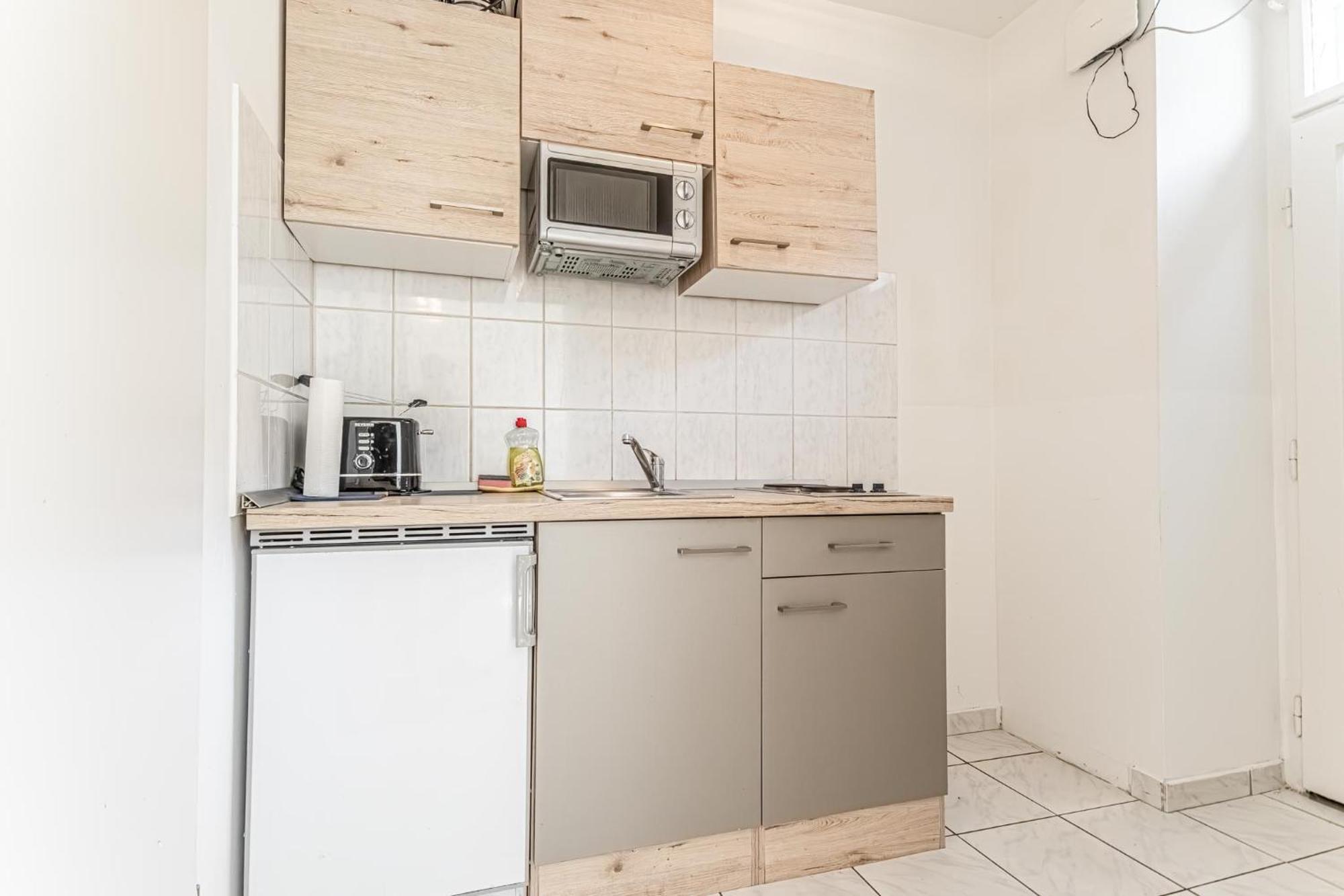 City Vibes: 1Br Apt, 10 Min To Westbahnhof 비엔나 외부 사진